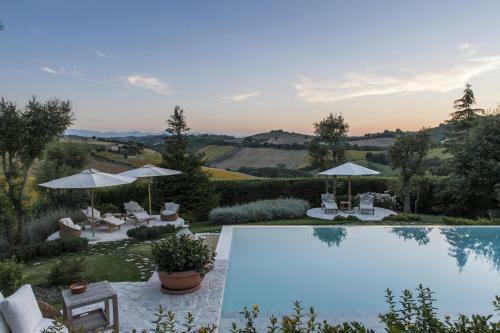 Bed & Breakfast Monterosato Country House
