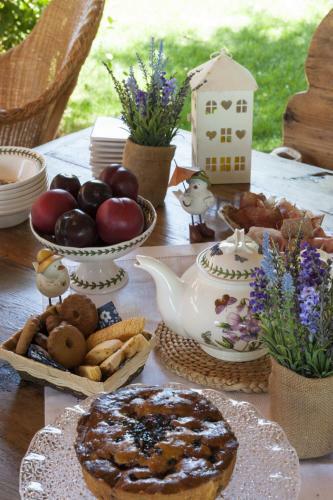 Bed & Breakfast Monterosato Country House