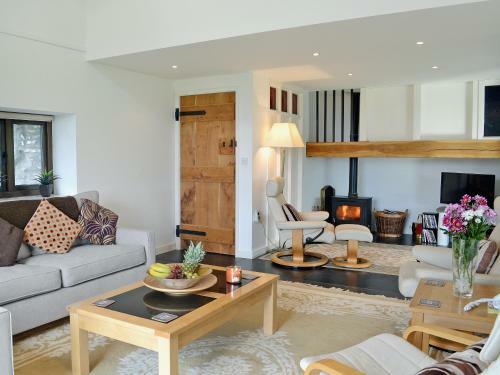 Cennen Cottages -longhouse