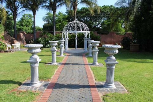 Bed & Breakfast El Gran Chaparral Guest House