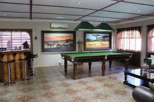 Bed & Breakfast El Gran Chaparral Guest House