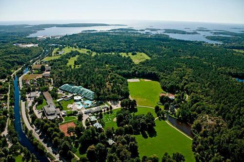 Albergue Ronneby Brunnspark Vandrarhem Och B&B