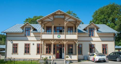 Albergue Ronneby Brunnspark Vandrarhem Och B&B