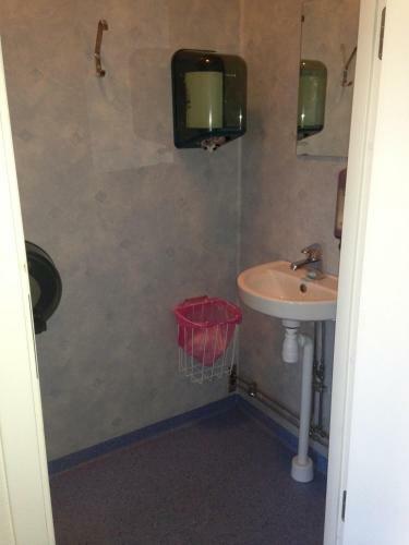 Albergue Ronneby Brunnspark Vandrarhem Och B&B