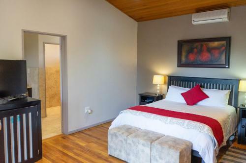 Hostal Aloe Manor