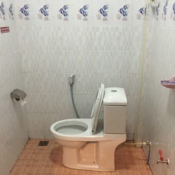 Hotel Phumthadarommanee Resort