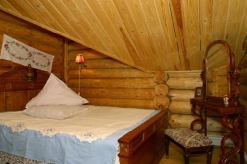 Mandrogi Hotel