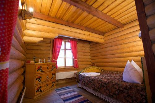 Mandrogi Hotel