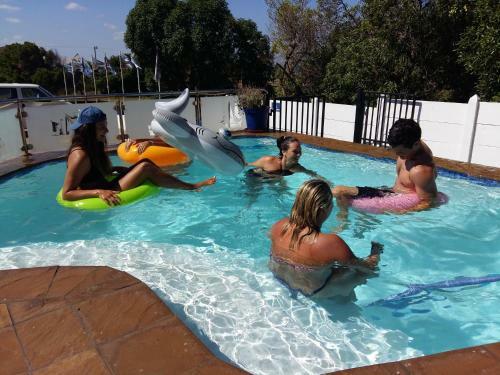 Hostal Mermaid Guest House