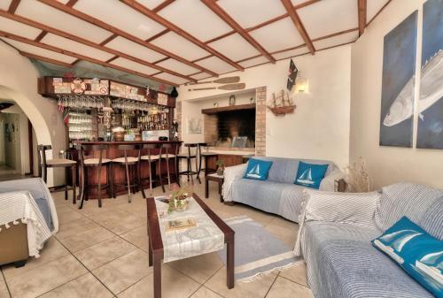 Hostal Mermaid Guest House