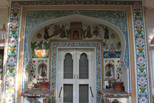 Palkiya Haveli - Heritage Hotel