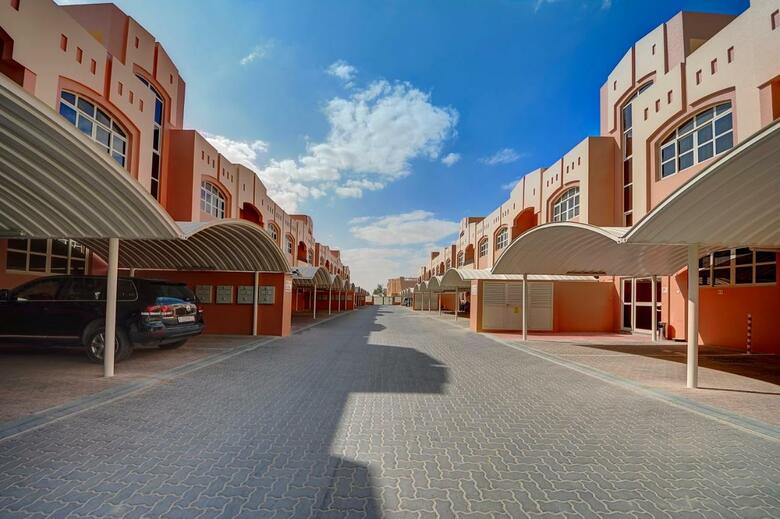 Hotel Asfar Resorts Al Ain