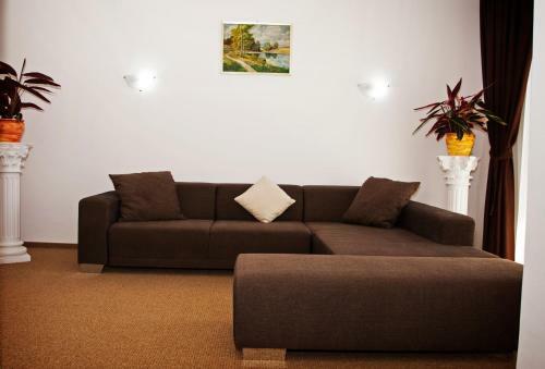 Rhc Royal Hotel