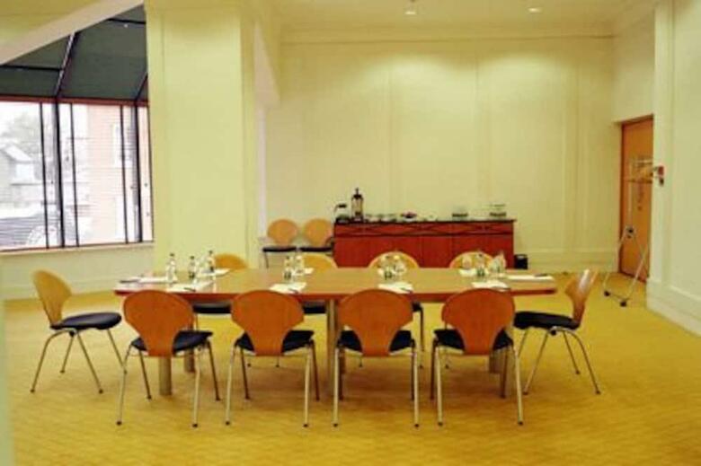 Hotel Herbert Park