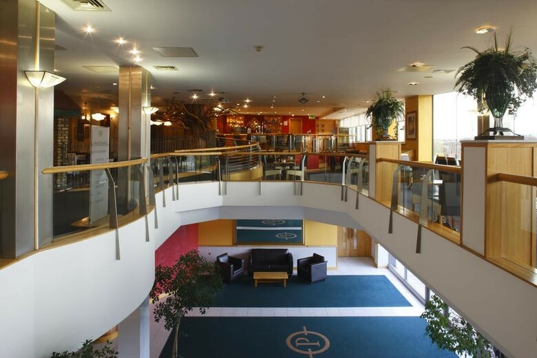 Hotel Plaza