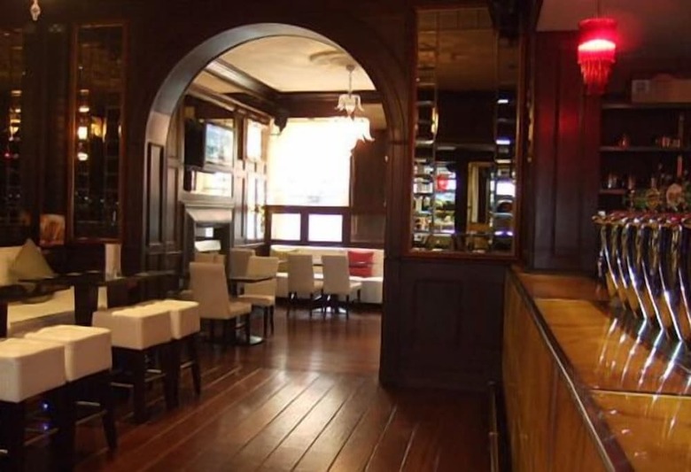 Hotel Russell Court