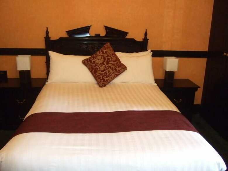 Hotel Russell Court