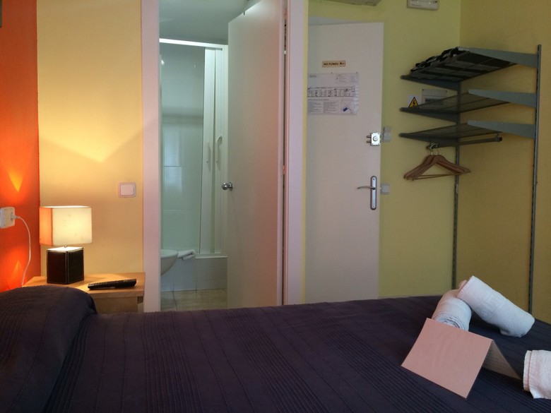 Hostal Barcelona City North
