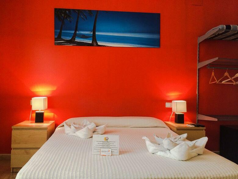 Hostal Barcelona City North