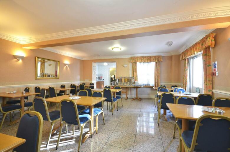 Hotel White House