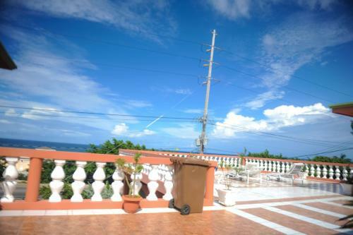Hostal Rose Hall Deluxe