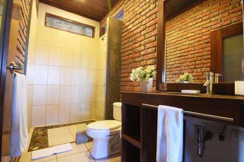 Hostal Cerro Lobo