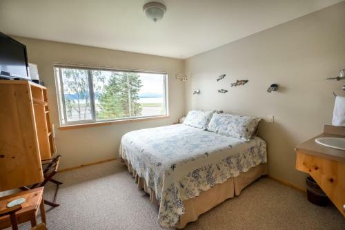 Bay Ave Bed And Breakfast Inn