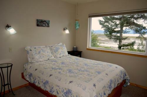 Bay Ave Bed And Breakfast Inn