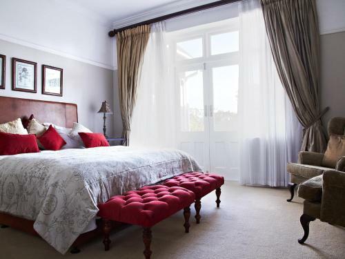 Hostal Parkes Manor