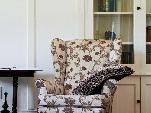 Hostal Parkes Manor