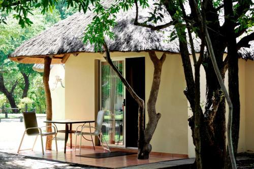 Hostal Komati River Chalets