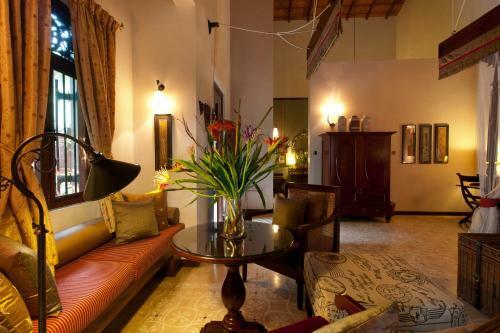 Hotel Reef Villa And Spa