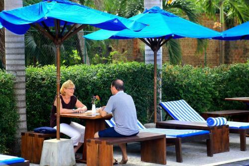 St.lachlan Hotel & Suites