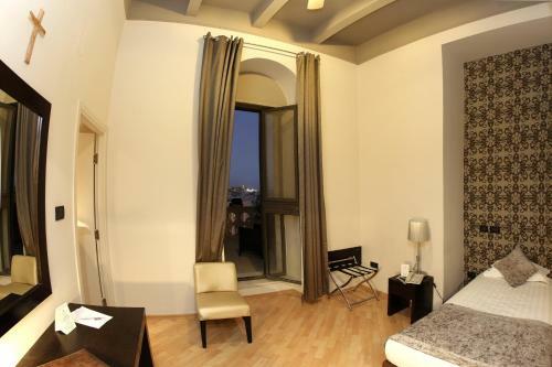 Hotel Notre Dame Center