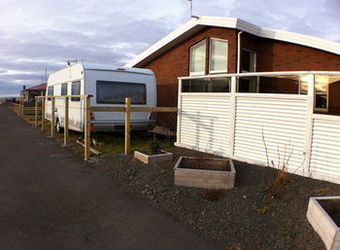 Hotel Guesthouse Bjarney