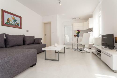 Beach Apartments Rafael