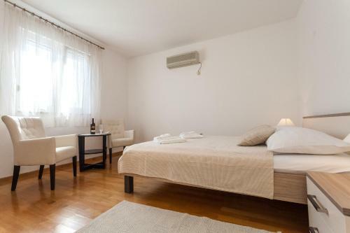 Beach Apartments Rafael