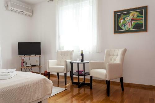 Beach Apartments Rafael