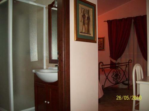 Hostal Affittacamere Belvedere La Peonia