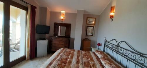 Hostal Affittacamere Belvedere La Peonia