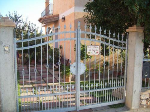 Hostal Affittacamere Belvedere La Peonia