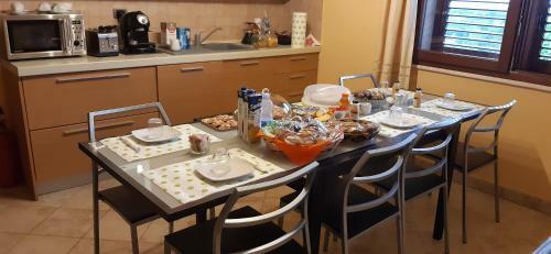 Hostal Affittacamere Belvedere La Peonia