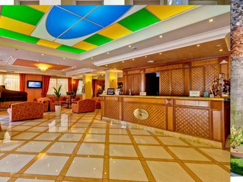Best Western Hotel La Perla
