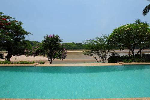 Sunset Villa By Burasari