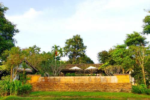Hotel Baanrai Lanna Resort