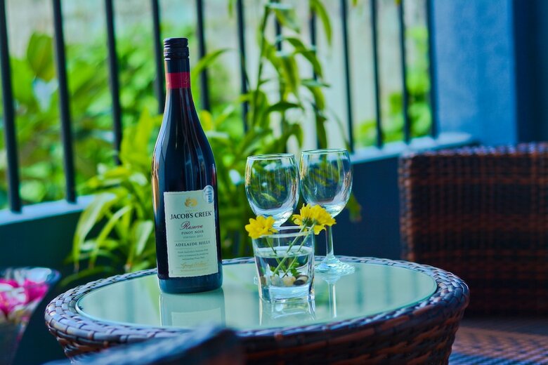 Bed & Breakfast Monsoon Suites