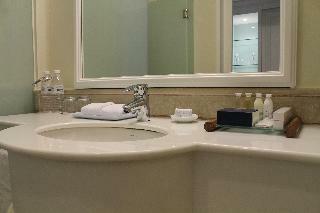 Hotel The Royale Chulan Damansara