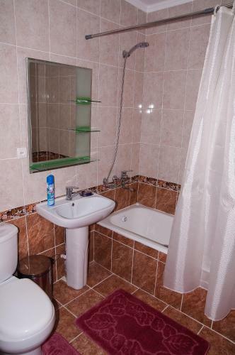 Bahoriston Hotel
