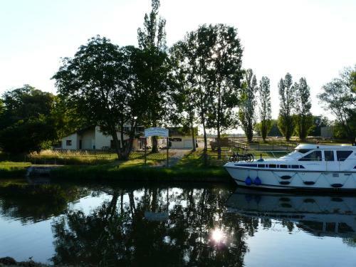 Hotel Le Gu� Des Bateliers