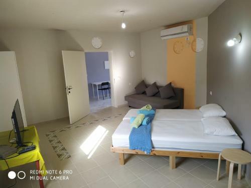 Lodge Etnahta Hazorim